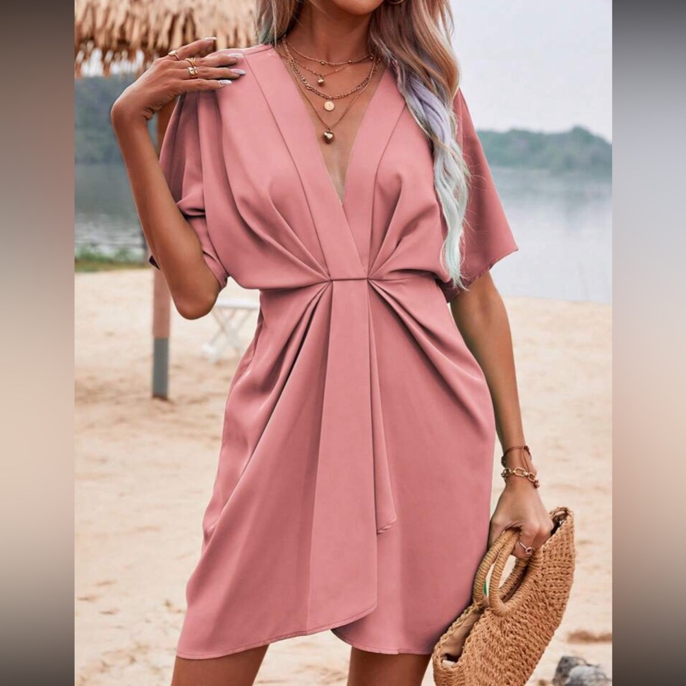 Boho pink batwing sleeve twist front dress - Picture 2 of 6